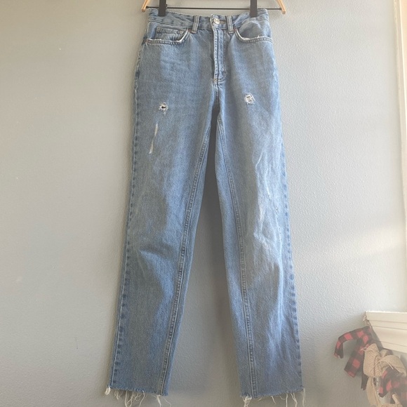 BDG Denim - BDG Urban Outfitters Women’s Mom Jeans
